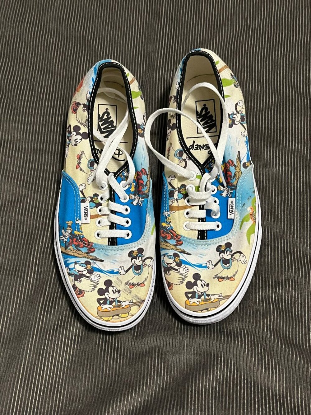 Hawaiian Mickey Mouse Vans